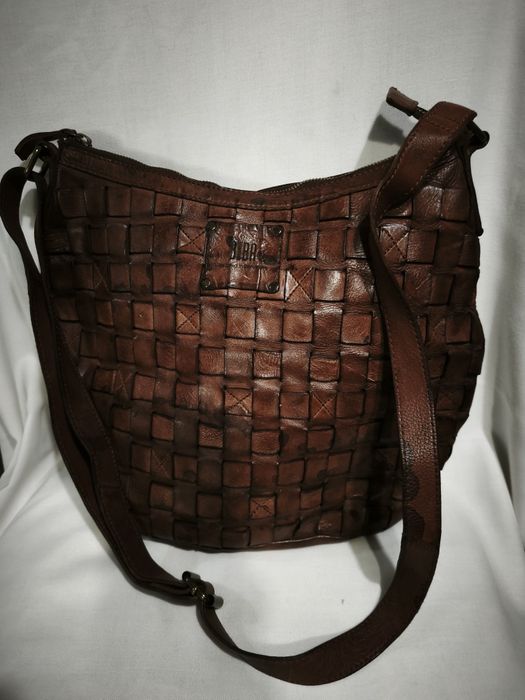 Чанта естествена кожа