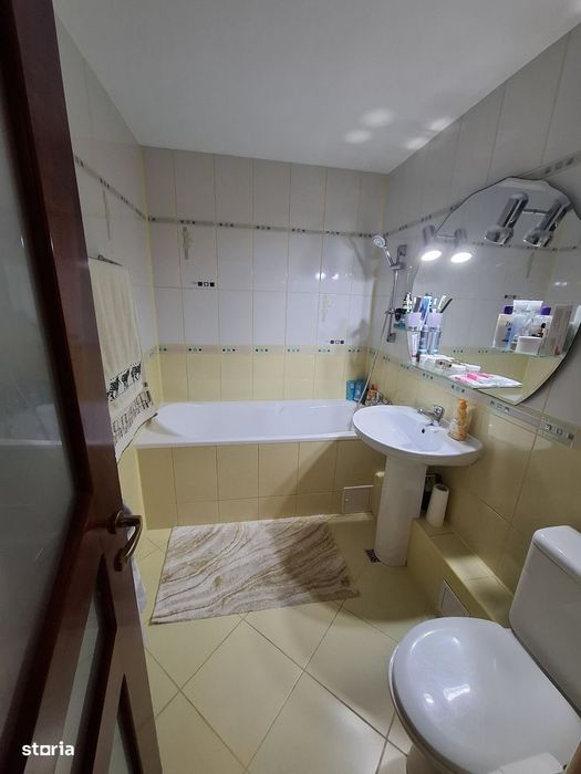 Apartament 2 camere | 55 mp utili | Etaj 1/4 | Zona de Nord – Bacău — fotografia 3