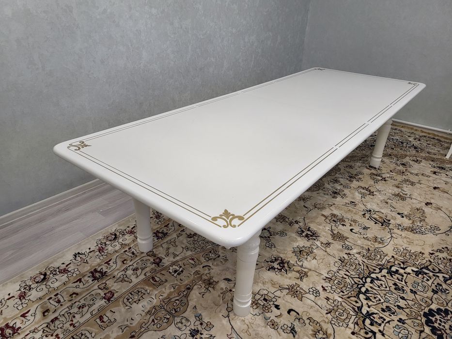 Үстел сатылады !!!