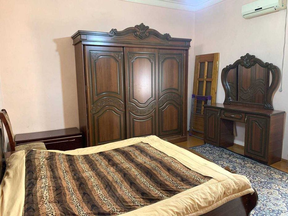 Сдается 3 комнатная квартира в ЦЕНТРЕ ор-р улица Алишера Навои! СРОЧНО