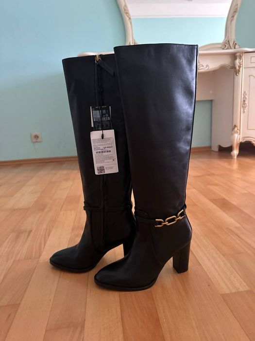 Новые сапоги Massimo Dutti