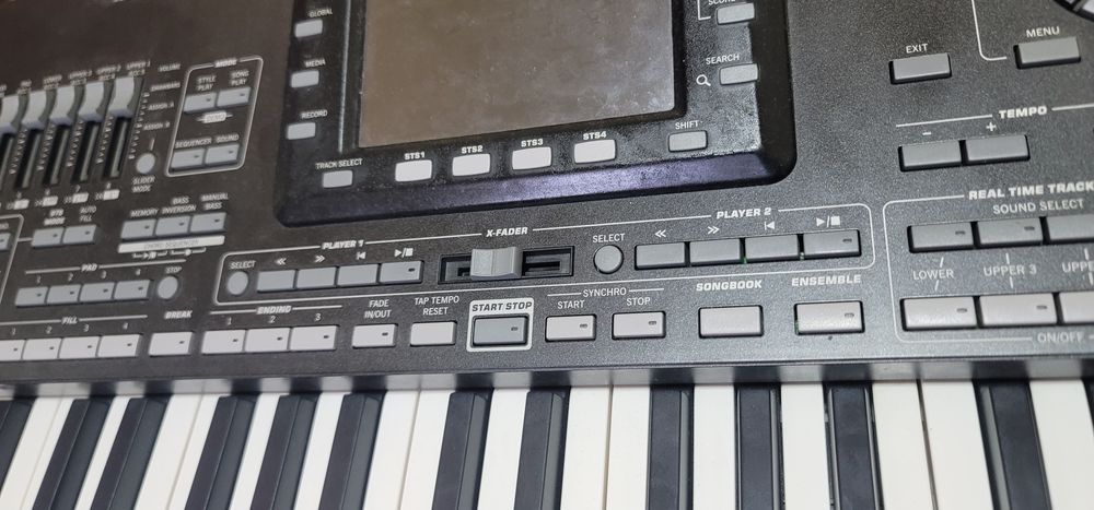 Korg Pa3X professional arranger