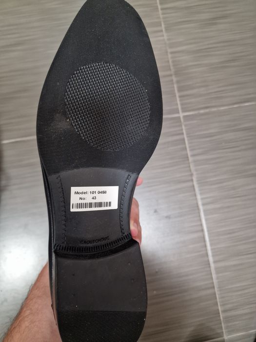 Мужские кожаные туфли