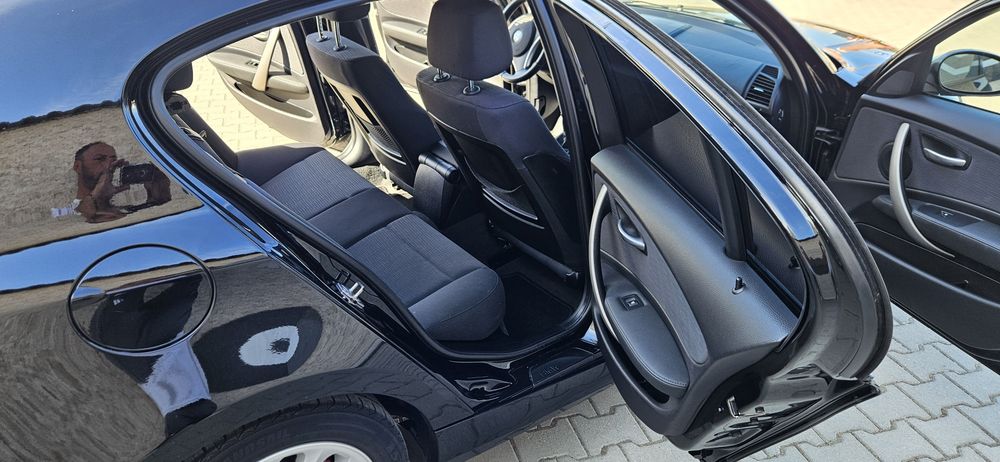 BMW Seria 1 2010 — imagine 5