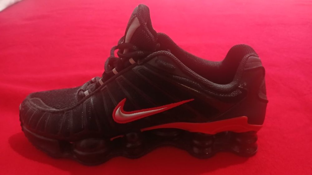 Adidasi Nike originali