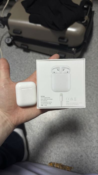 AirPods, первое поколение