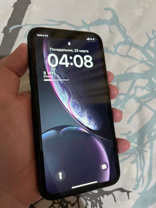 Продаеться iPhone XR 64 gb