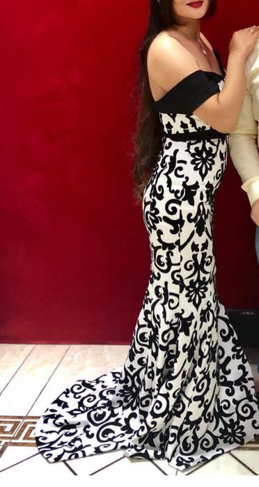 Платье вечернее в пол со шлейфом франция