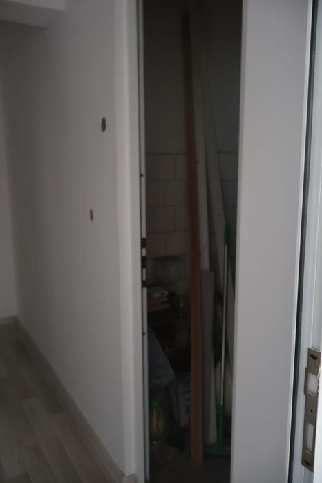 APARTAMENT 4 CAMERE DE VÂNZARE – Strada :TABEREI, bl: W NORD, turnu magurele