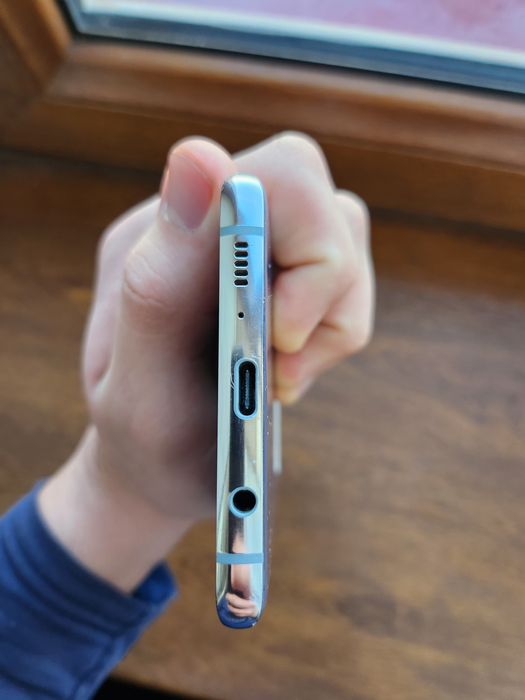 Samsung S10 5g 256GB iDEAL sotlad srochnai