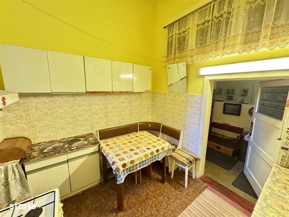 Ultracentral Sibiu -Ap 2 camere, 62 mp, garaj, curte comuna