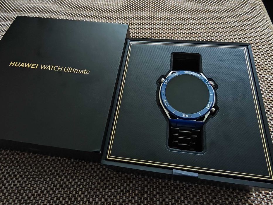 Продавам Huawei Watch Ultimate Titanium