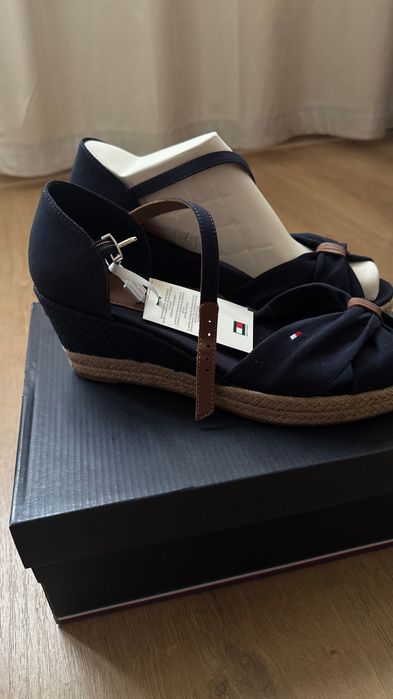 Сандали Tommy Hilfiger