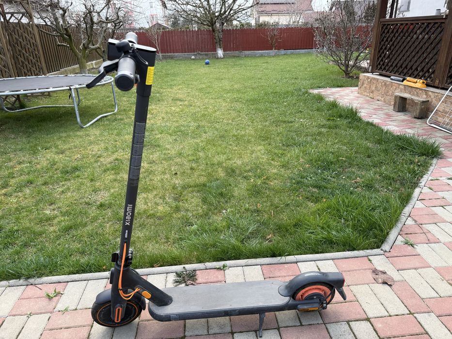 Trotinetă elecrtică Xiaomi 4 Go