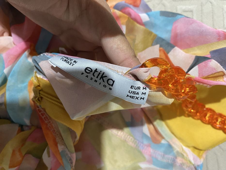 Лятна, къса рокля