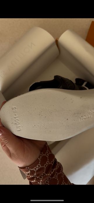 Louis Vuitton Run Away