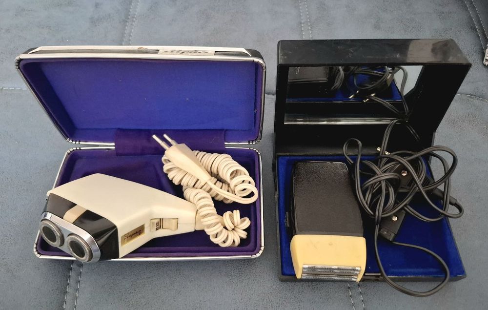 Продаются две раритетные электробритвы.В рабочем состоянии.