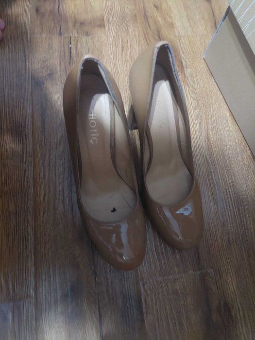 Женские туфли почти новые