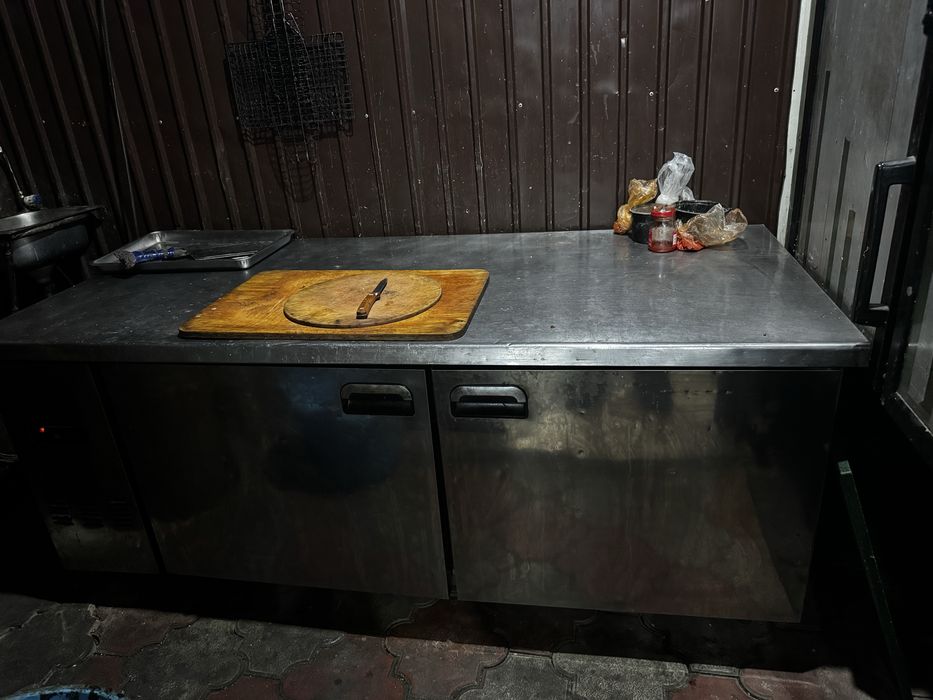 Продам холрдильный стол