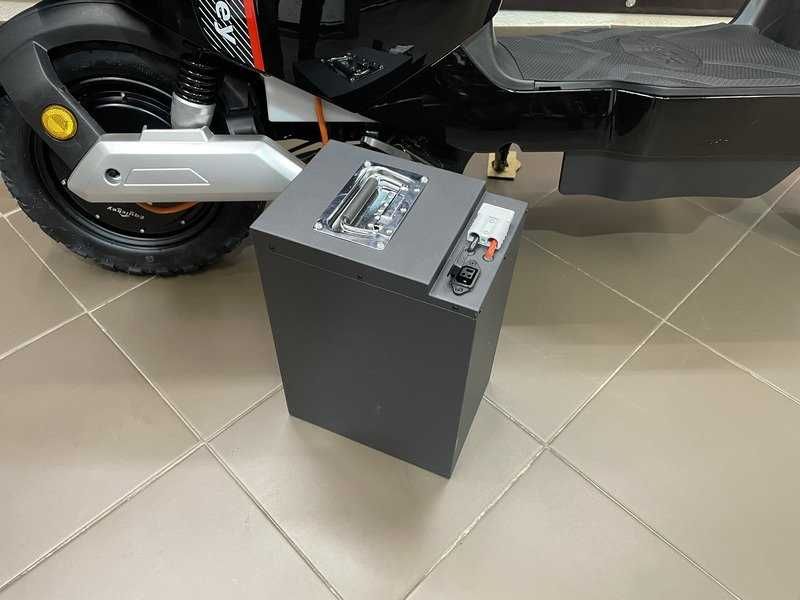 scuter electric 2025 EQUICKEY q8,48v 60ah lifepo4 baterie,incarcare super rapida incarcator 15A 54V,telecomanda original 25km/h,delimitat 50km/h