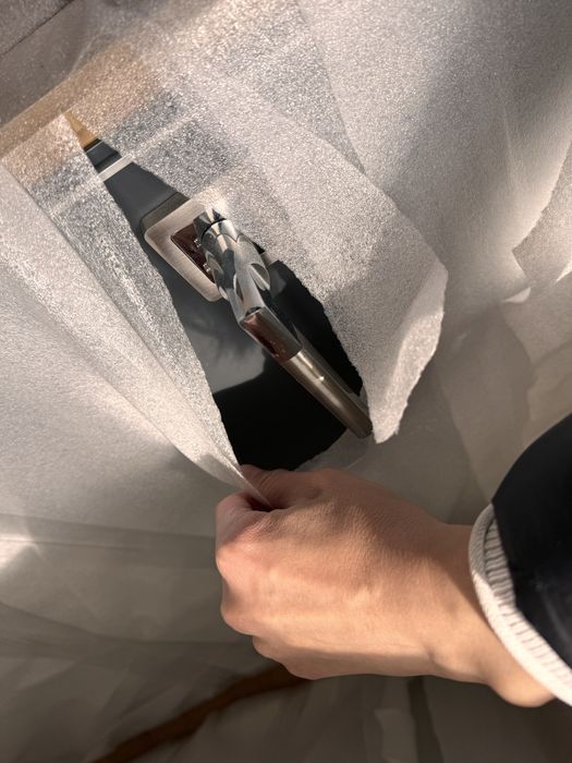 Продам межкомнатные новые двери