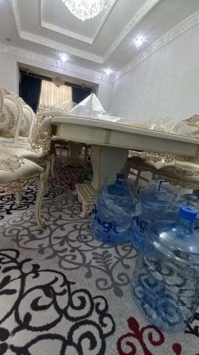 Sotiladi 14 kishilik