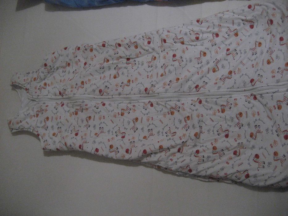 Детска каска за колело/тротинетка  и още нещо