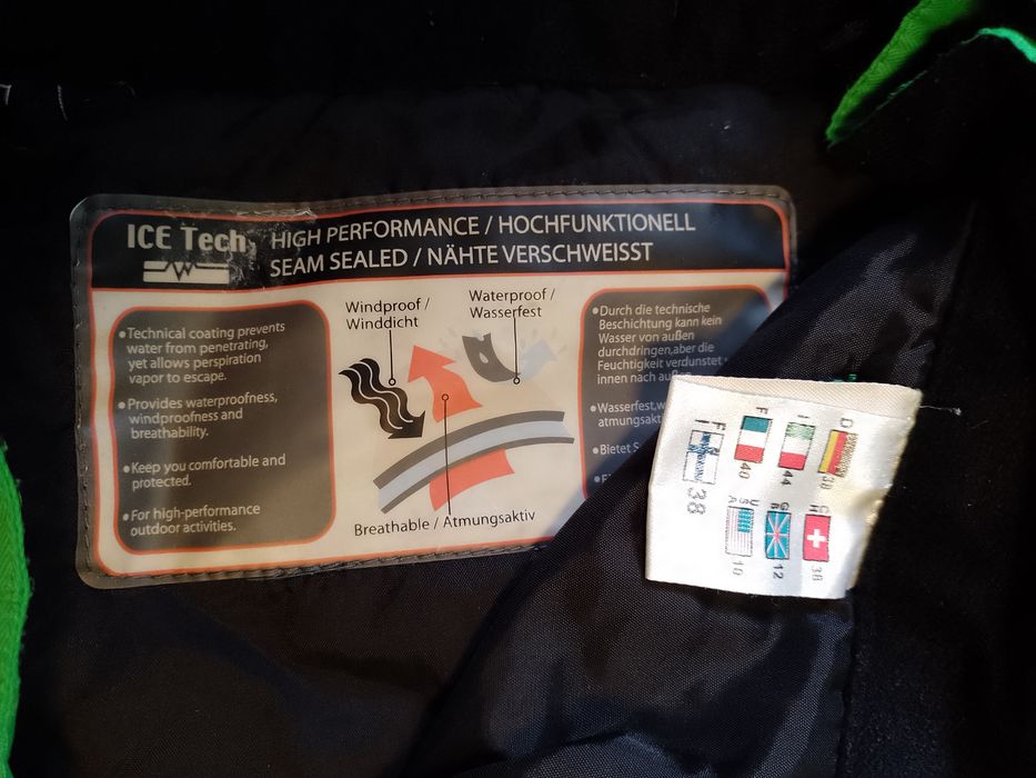 Pantaloni ski mărime 38