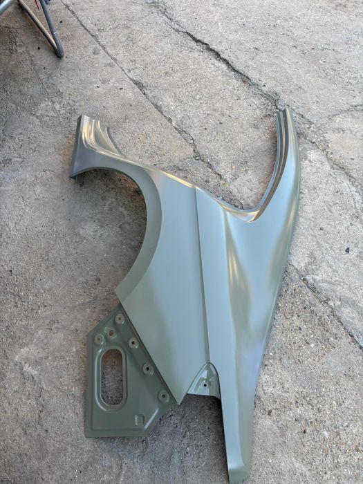 Aripă stânga spate skoda superb 4.berlină.