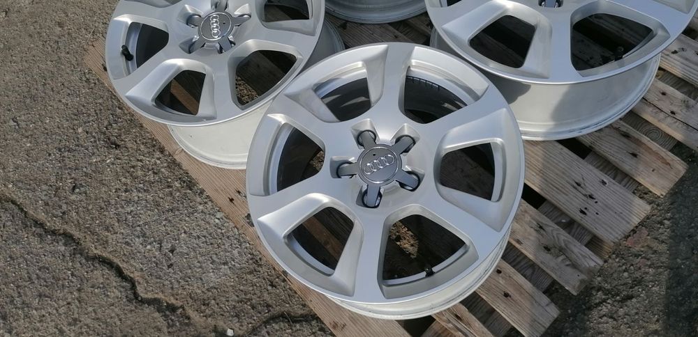 16 цола 5 х 112 мм АУДИ / Фолксваген - 7,5 Инча / ЕТ 45 - КАТО НОВИ