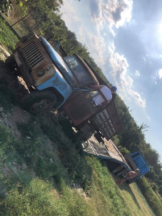 Газ 53 на части