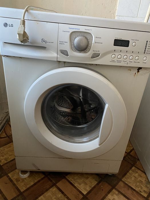 Отдам даром стиральную машинку