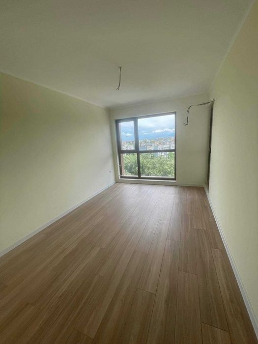 Продава се Двустаен апартамент в Пловдив, Тракия - 71 кв.м за 1750 €/кв.м - Снимка #2