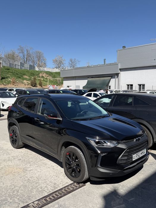 Tracker 2 Red-Line 2024 toza