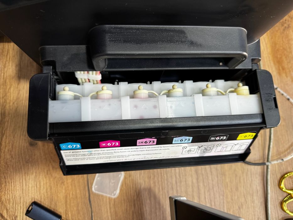 Epson L1800 taza 9369 probek 100% radnoy 1 ay garantya beriledi