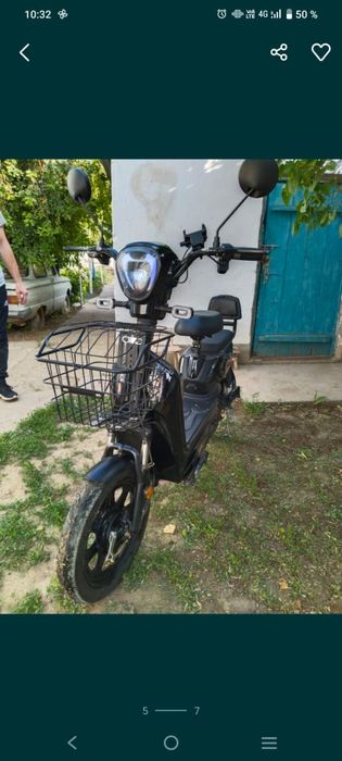 Продам электроскутер новый
