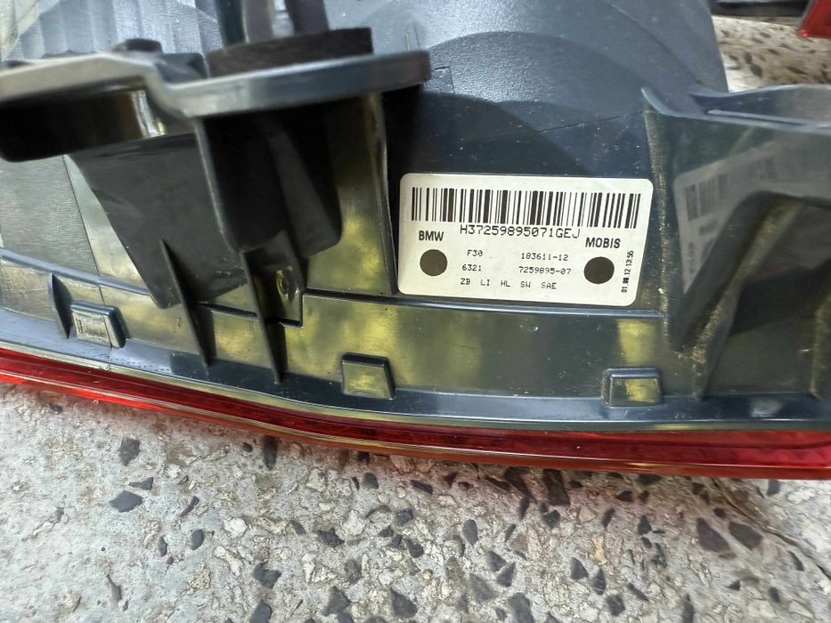 Продавам външни стопове БМВ Ф30