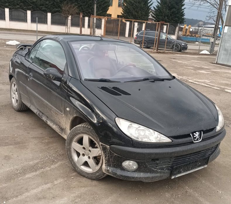 Dezmembrez Peugeot 206 cc 2.0 benzina