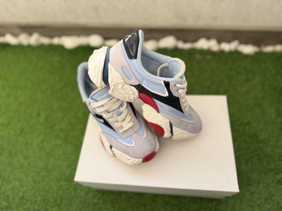 Кокетни дамски маратонки/сникърси Calvin Klein