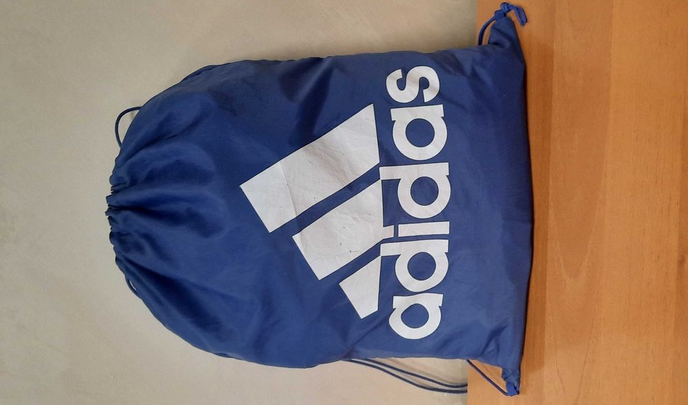 Adidas-Много Запазена