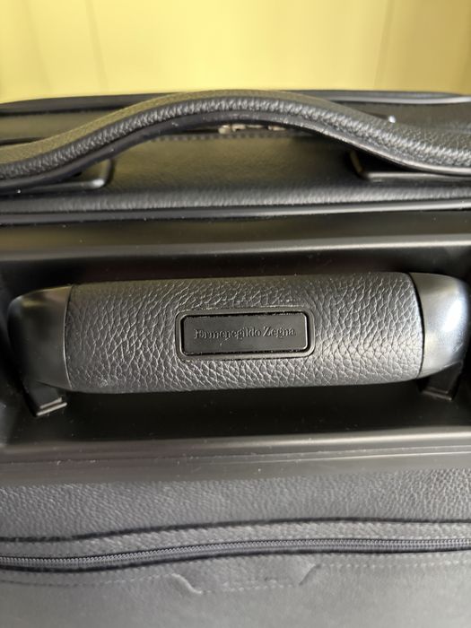 Valiză cabină Ermenegildo Zegna din piele naturală – Luxury Carry-On Trolley