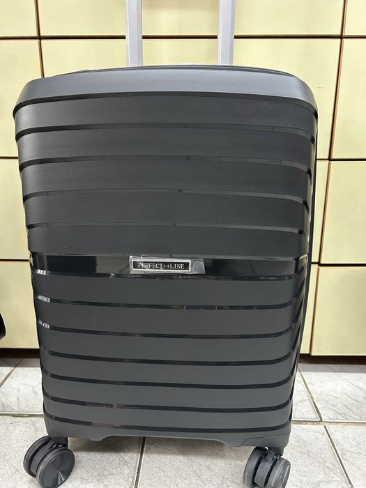 Нов куфар за Ръчен багаж-55*40*20см от магазин