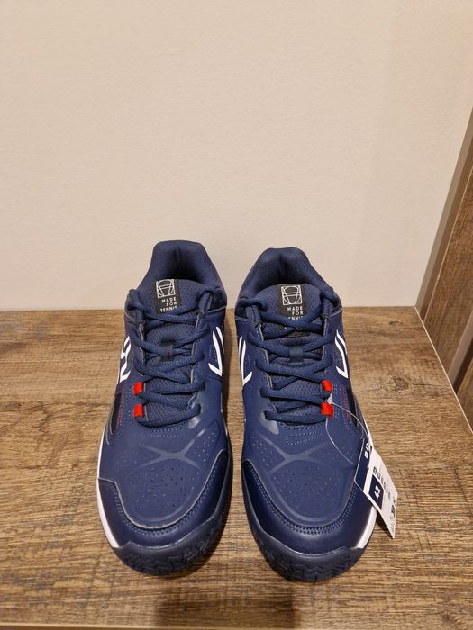 Продам кроссовки Decathlon