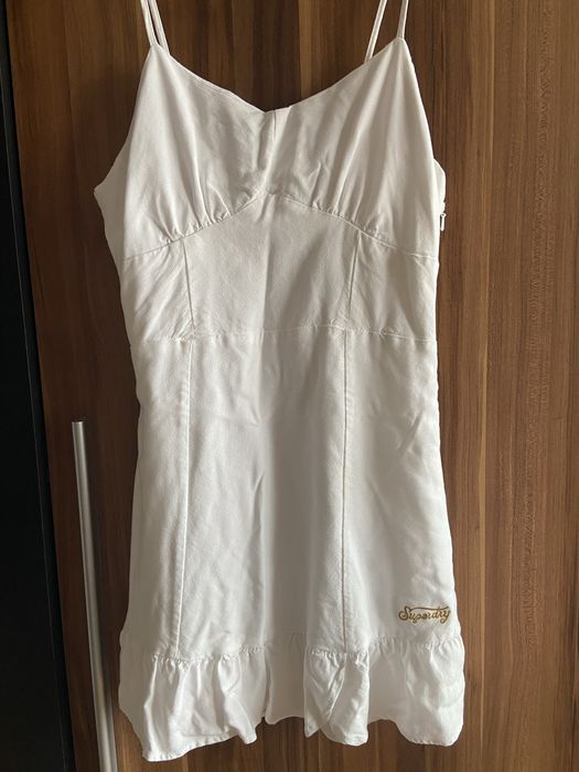 Рокля Superdry….
