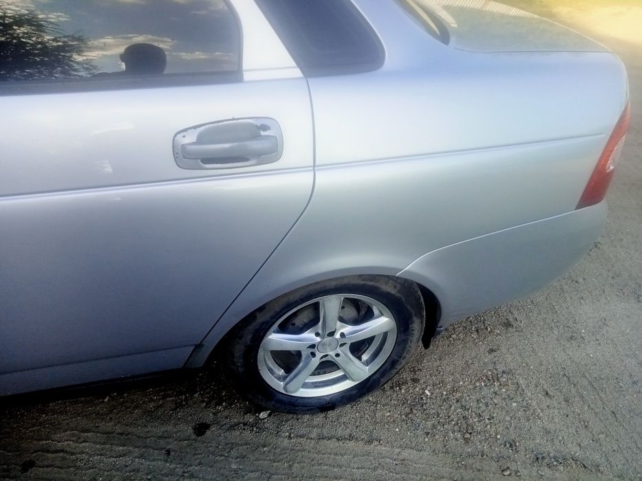 Продам приору 2013