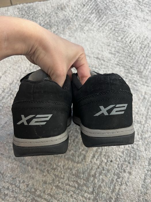 Роликовые кроссовки, 32 размер