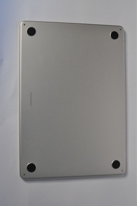 Macbook Air 15 M3 2024 16GB/512GB
