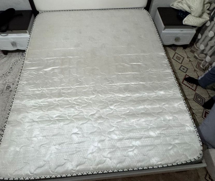 Срочно продам матрас