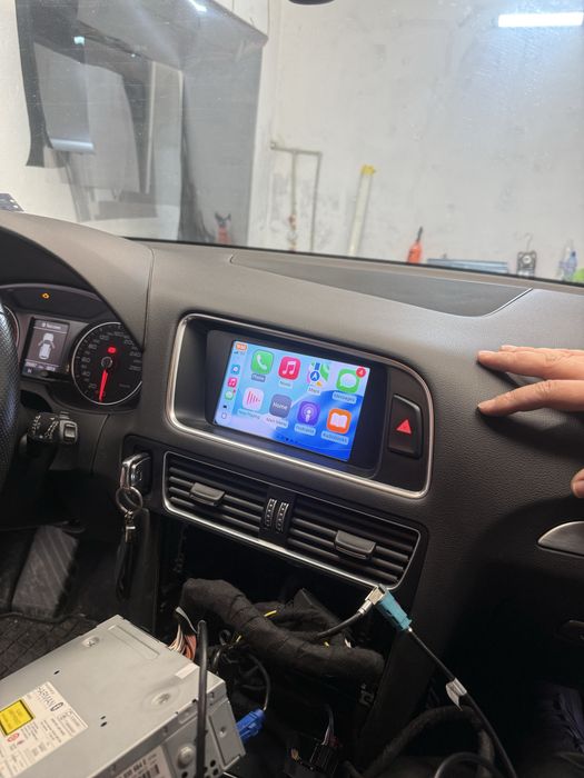 CarPlay / Android Auto за Audi A4 A5 Q5 A6 – Монтаж