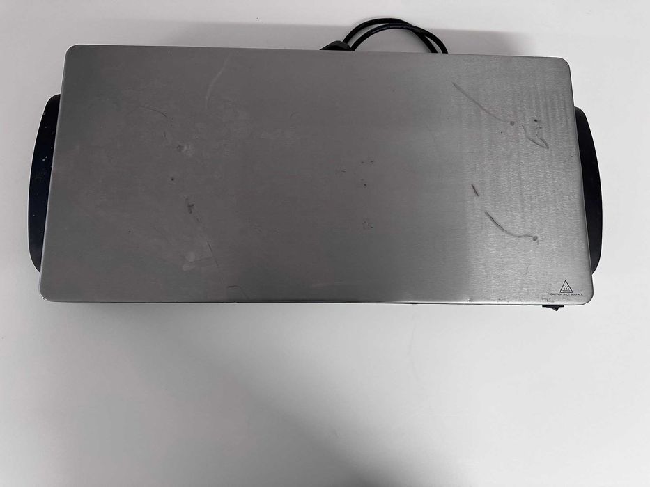 Vand placa electrica Bomann pentru mentinerea mancarii calde
